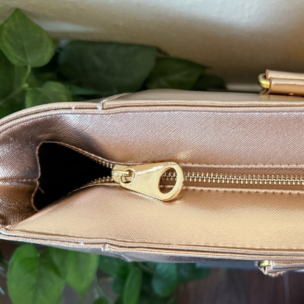 BLUSH Large Rose Gold Insulated Wine Bag - Picture 6 of 13